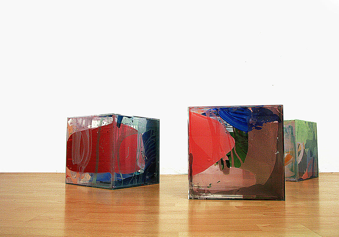 WEB_Reihe4_Bild01a_KIOSK24,Urgiken,Acrylglasbox 35x35x35
